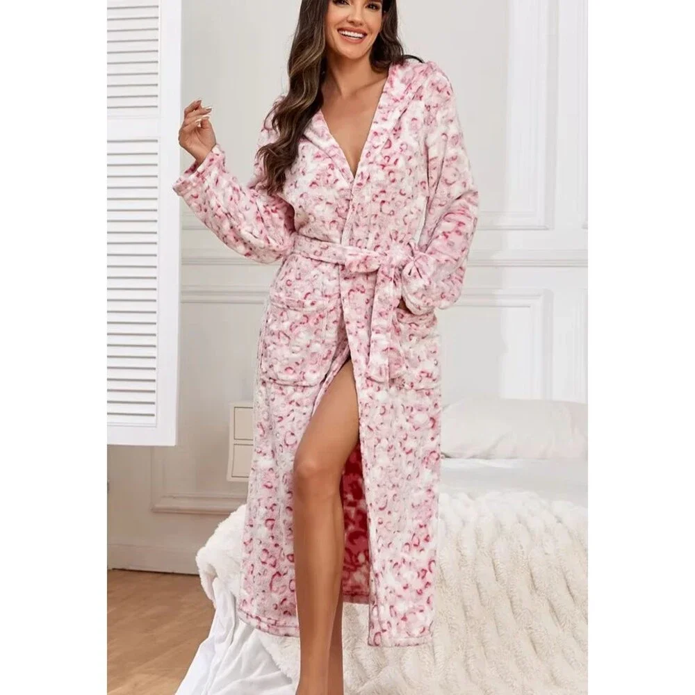 Women 2XL Pink White Print Soft Fleece Long Hooded Wrap Robe Warm Bathrobe Cozy